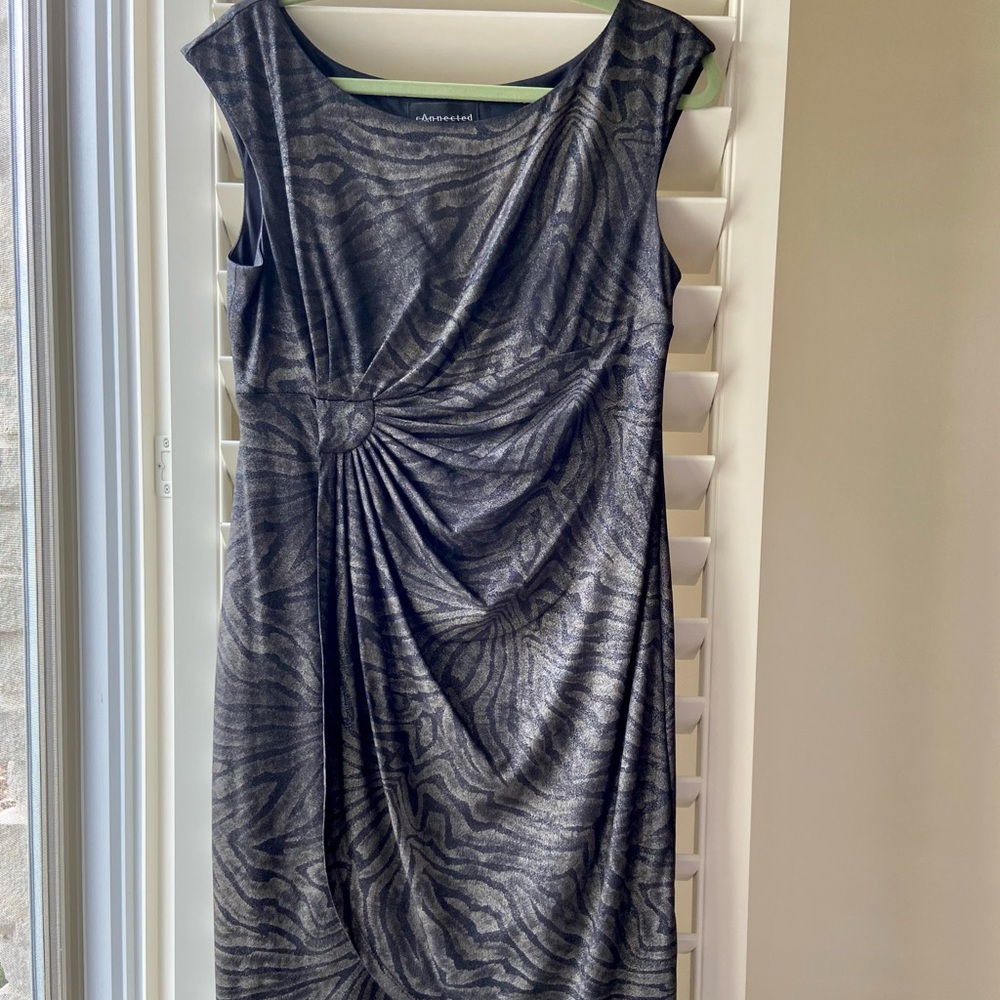 CONNECTED dress 14P. Knee length. Black/gold. Worn twice. Great condition